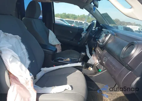 2017 Toyota Tacoma Sr z USA, uszkodzony, nr VIN 5TFRX5GN1HX093132